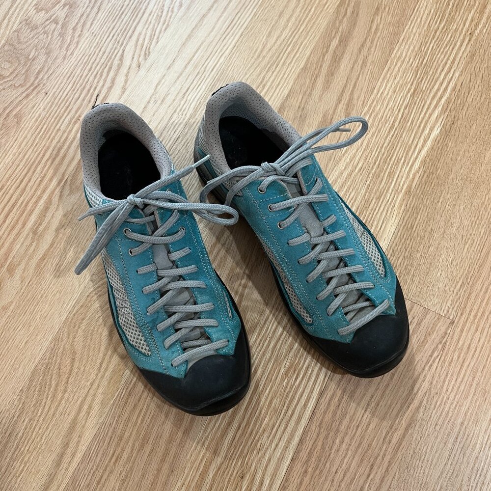ASOLO (Sunset?) Women's Teal Blue Hiking/Walking Lace-Up Shoes - Size 10